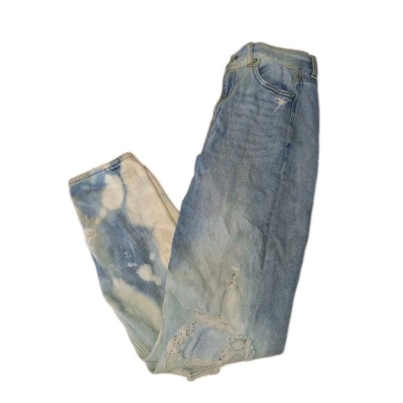 American Eagle Womens Size 2 Blue Jeans 26x30 Mom Jeans Custom Bleached Distress - Picture 1 of 7